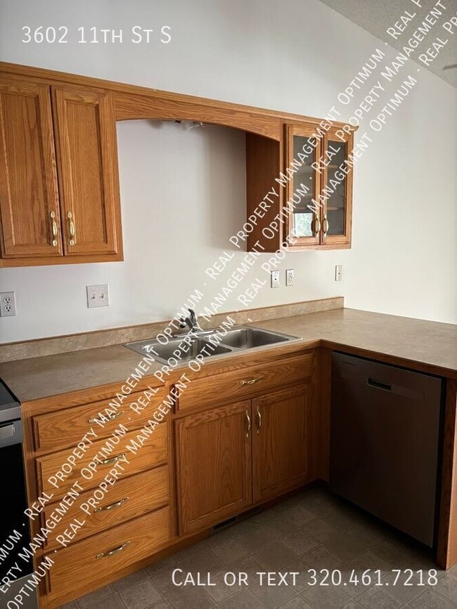 Photo - 3602 11th St S