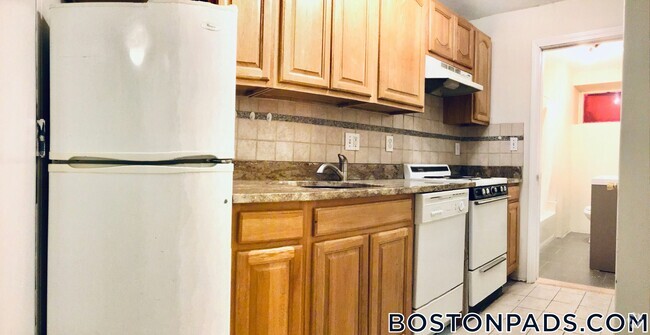 Building Photo - 315 Huntington Ave Unit 2B Rental