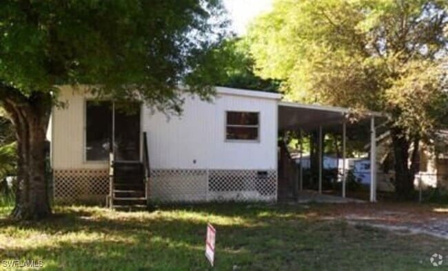 Building Photo - 331 San Bernardino St Rental