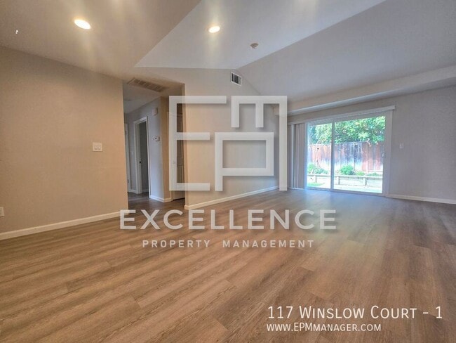 Photo - 117 Winslow Ct Unit 1