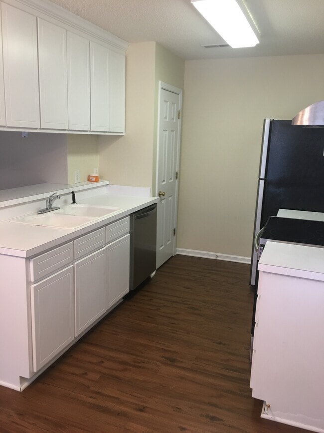 Photo - 1225 Centipede Dr