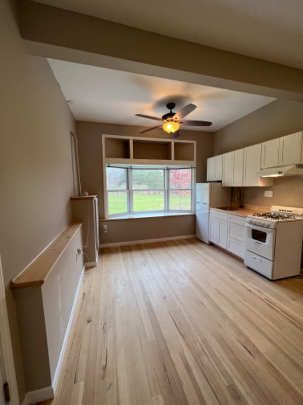 Photo - 520 Trumbull Hwy Unit A