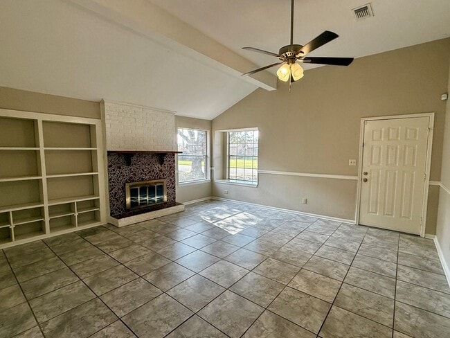 Photo - 4411 Rattan Ave