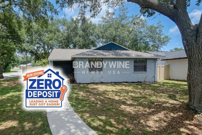 Building Photo - 16051 Grass Lake Dr