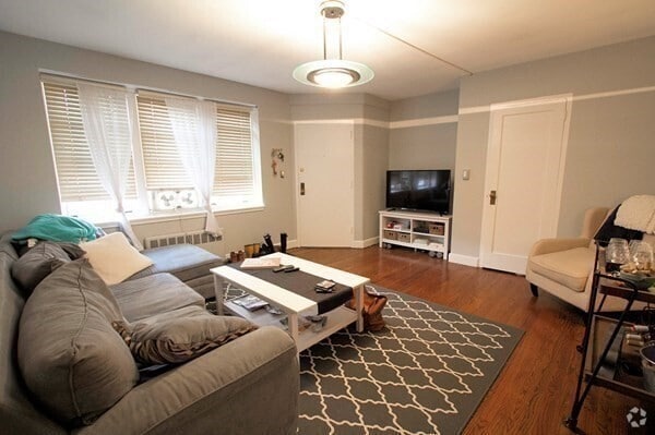 Building Photo - 125 Farragut Rd Unit 35 Rental