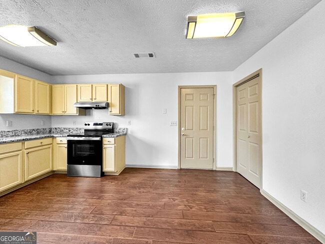 Photo - 177 Bay Ct Dr