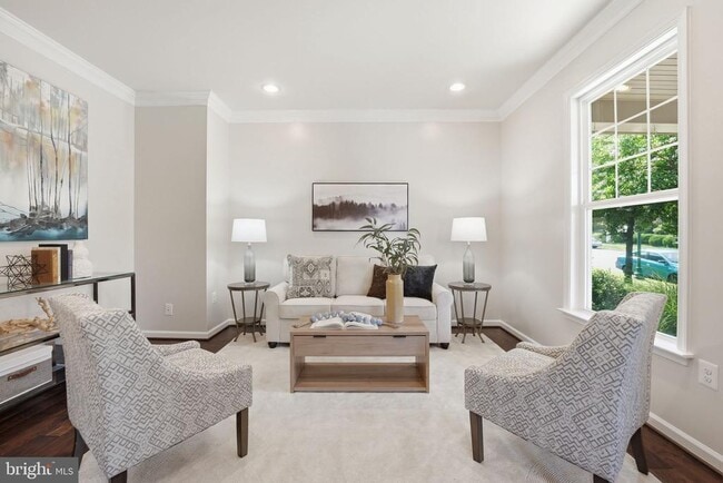 428 Alder Dr