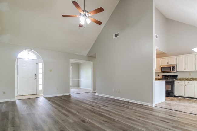 Photo - 8538 Overcup Oaks Dr