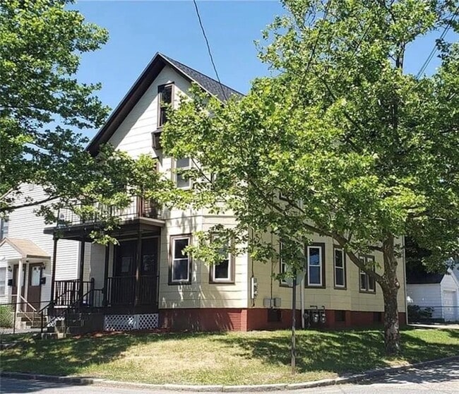 Building Photo - 50 Crandall St Unit 2