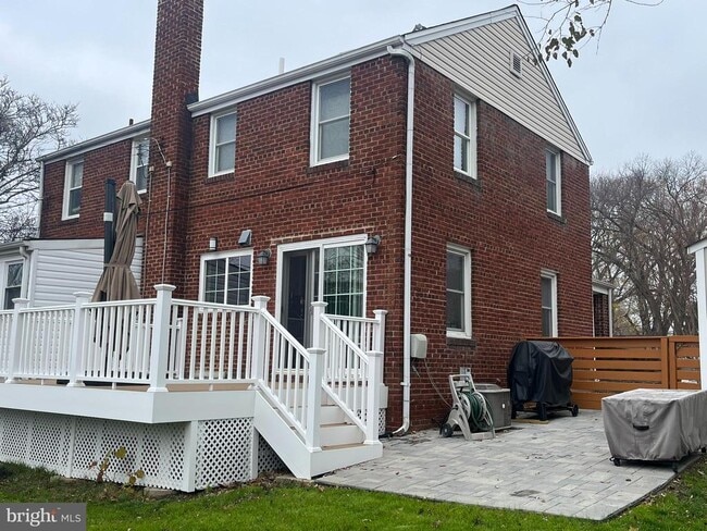 Photo - 2803 Albemarle Dr