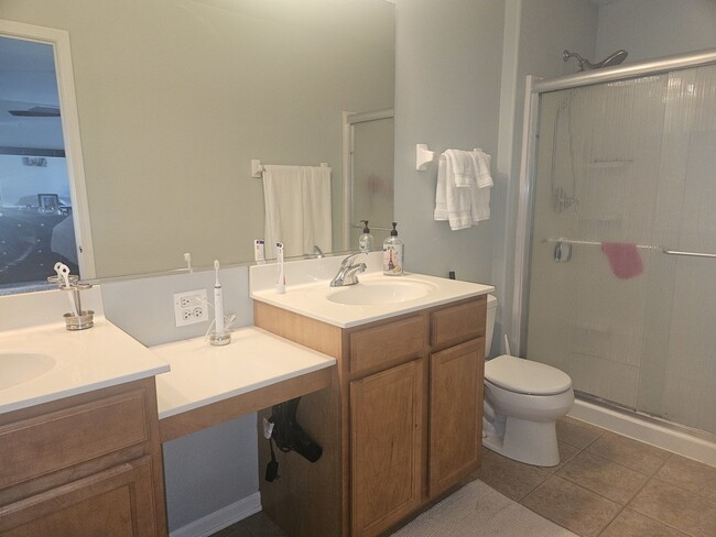 Photo - 52 Kelsey Ct