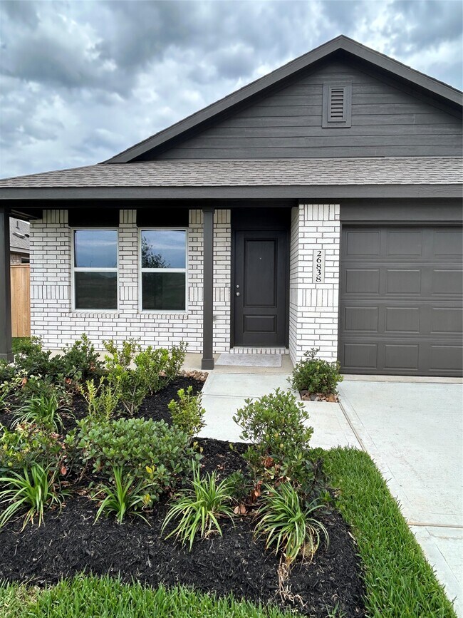 Photo - 26838 Rosebay Wds Dr