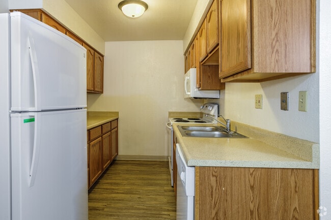 2BR, 1BA - 844SF