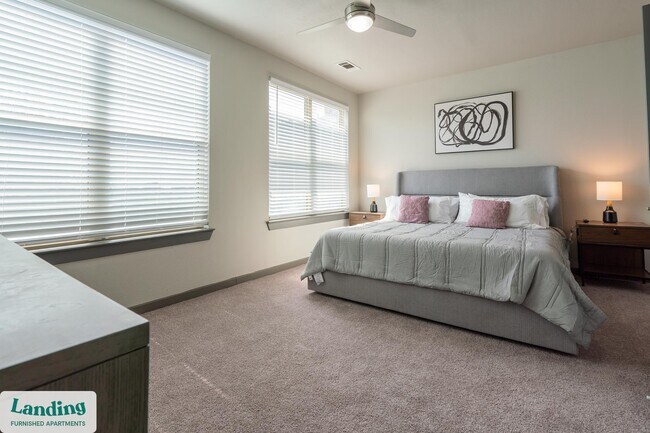 Photo - 1415 N Main Ave Unidad 1253