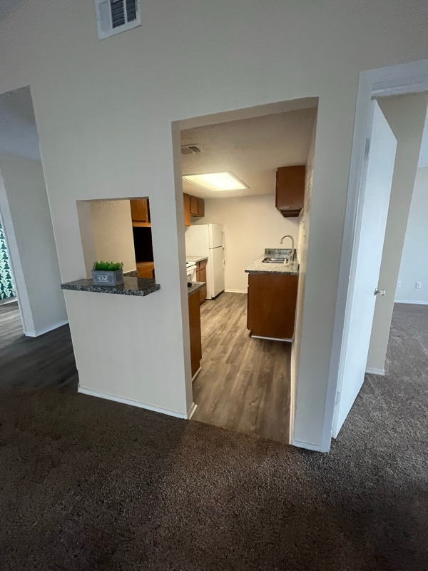 Photo - 250 Heimer Rd Unit 707