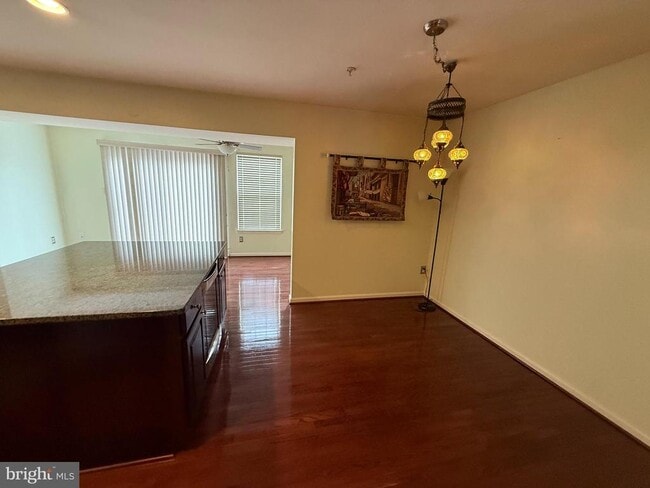 Photo - 7211 Maidstone Pl