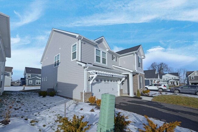 Photo - High End-New Build 5 Bed Home Plain City