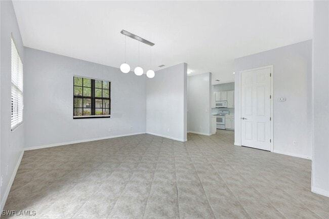 Photo - 1126 Medan Ct N