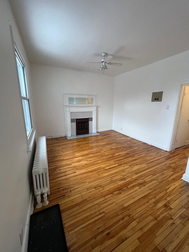 Photo - 362 Friel St Unit 9