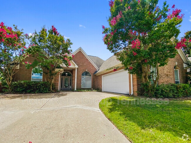 Building Photo - 101 Cross Creek Dr Rental