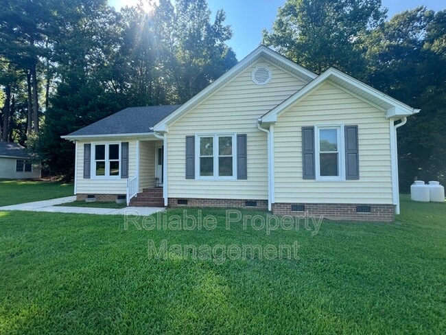 Building Photo - 5110 Raleigh Rd Rental