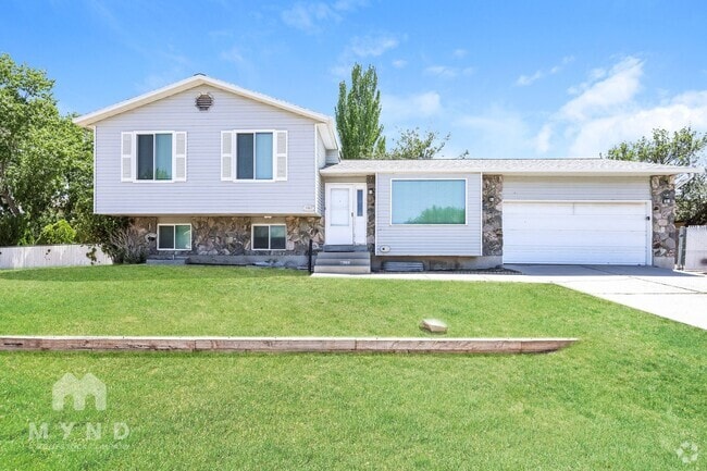 Building Photo - 3907 W 8010 S Rental