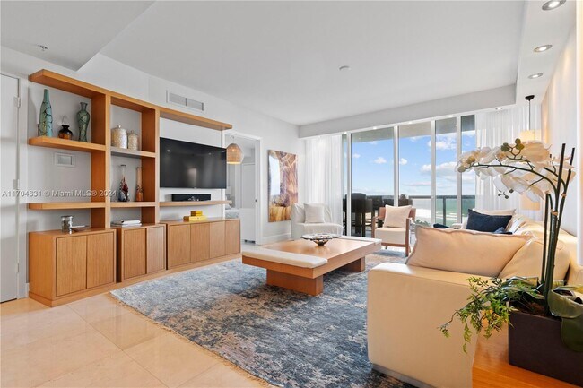 Photo - 18201 Collins Ave Unit 906