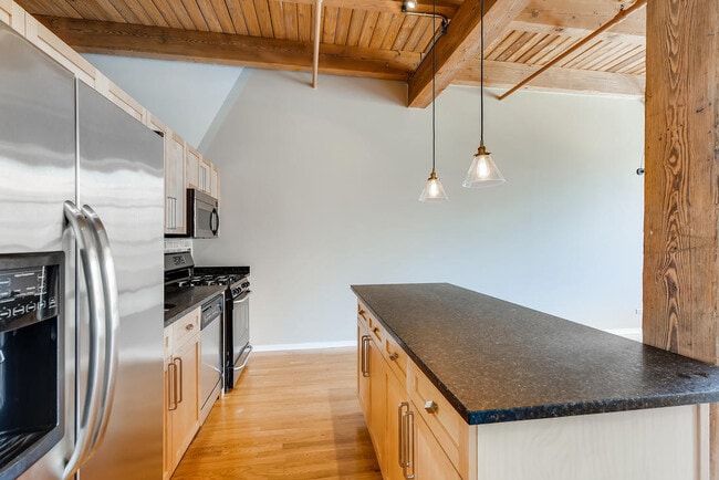 Photo - 333 S Desplaines St Unit 704