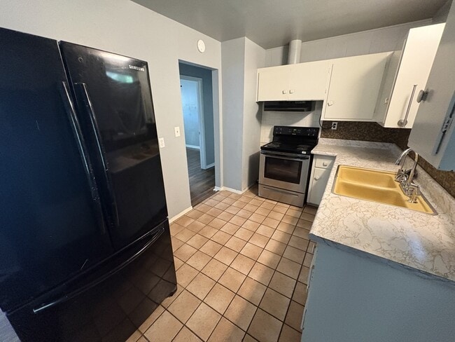 Photo - 2442 N Pittsburg Ave