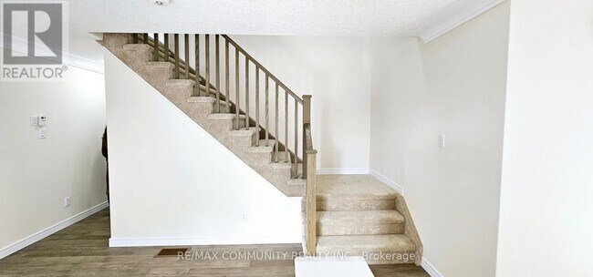 Photo - 88 Keeler Ct