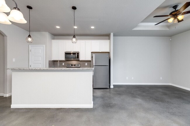 Photo - Charming & Spacious Duplex Retreat in Seguin!