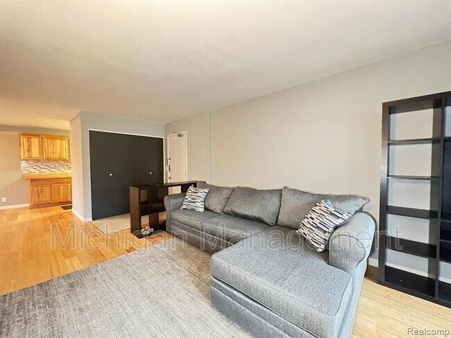 Photo - 2152 Pauline Blvd Unit Apt 207