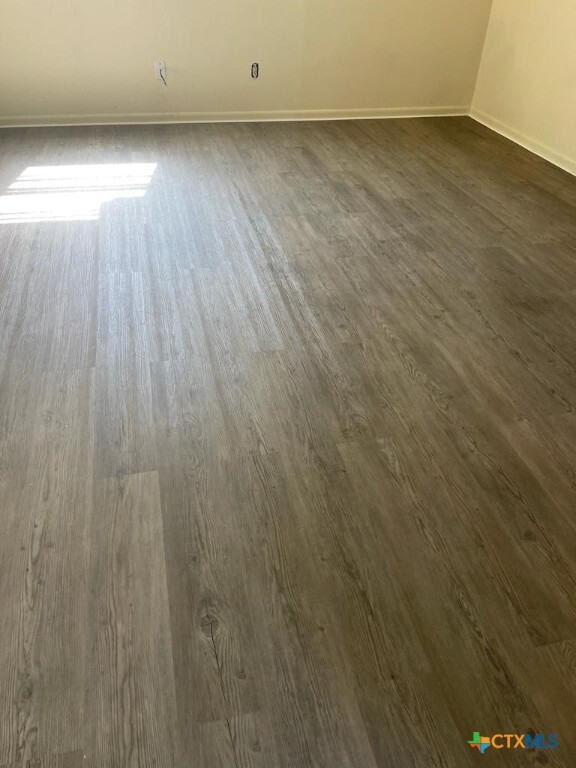 Photo - 1818 Janis Dr