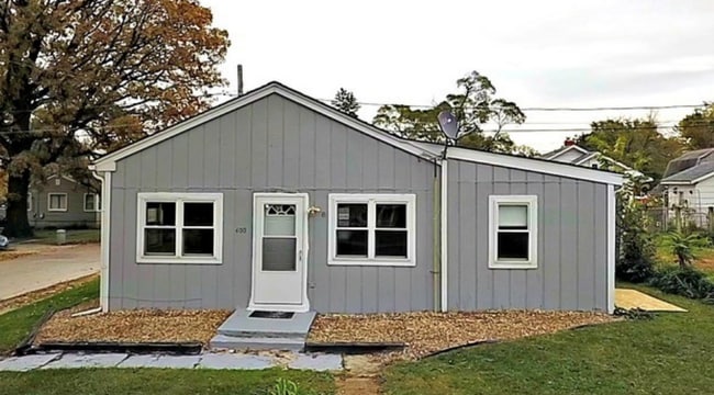 Building Photo - Spacious 2BR Home in Joliet – In-Unit Laun...
