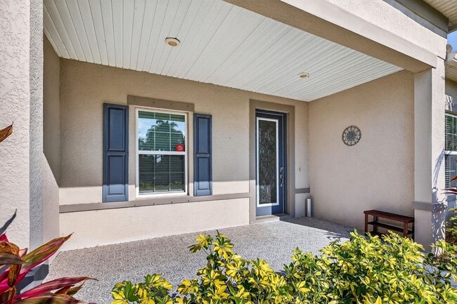 Photo - Modern 4-Bedroom Rental with Screened Patio & 2-Car Garage