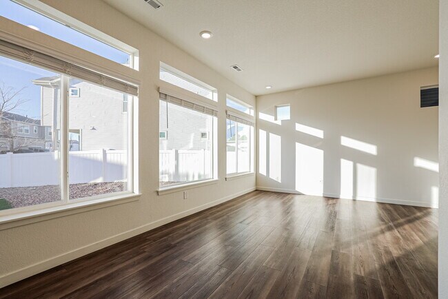 Photo - 18568 E 47th Ave