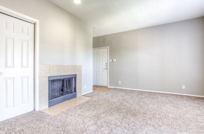 Photo - Hidden Ridge Apartments