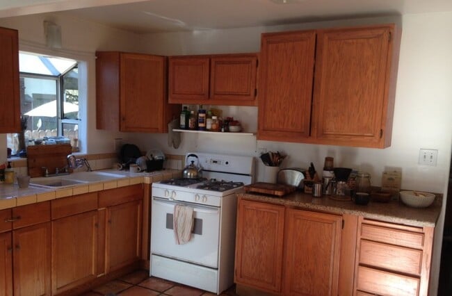 140 S Craig Ave Unit Craig Ave.
