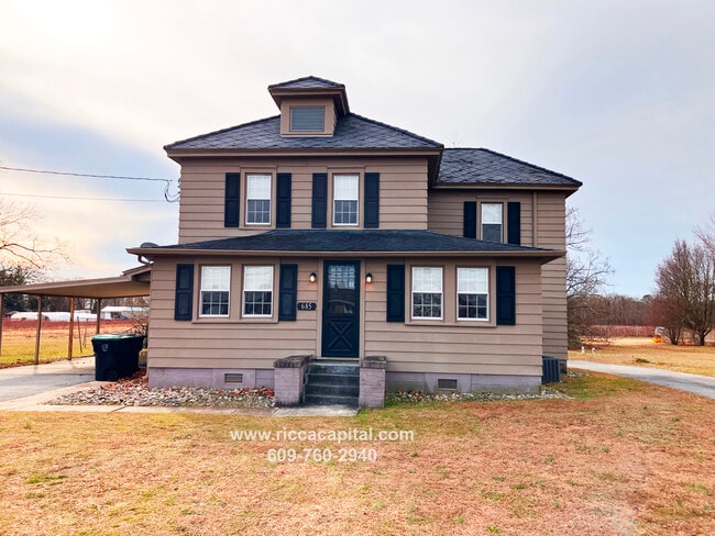 Building Photo - 685 Egg Harbor Rd