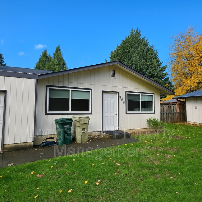 Building Photo - 17635 SW Blanton St