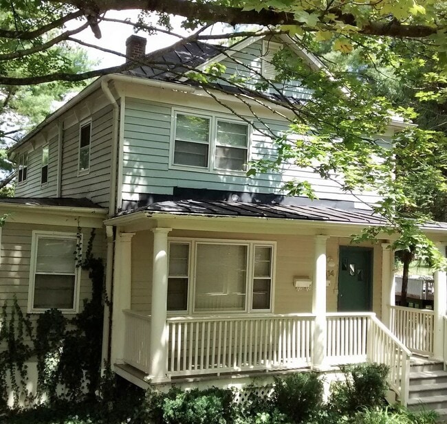 Building Photo - Apartment in Downtown Lexington