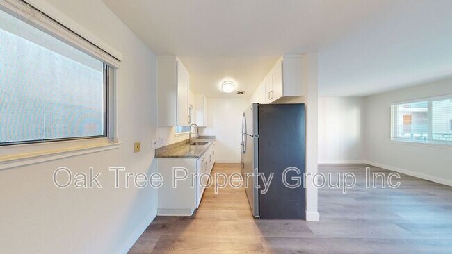 Photo - 265 Vernon St