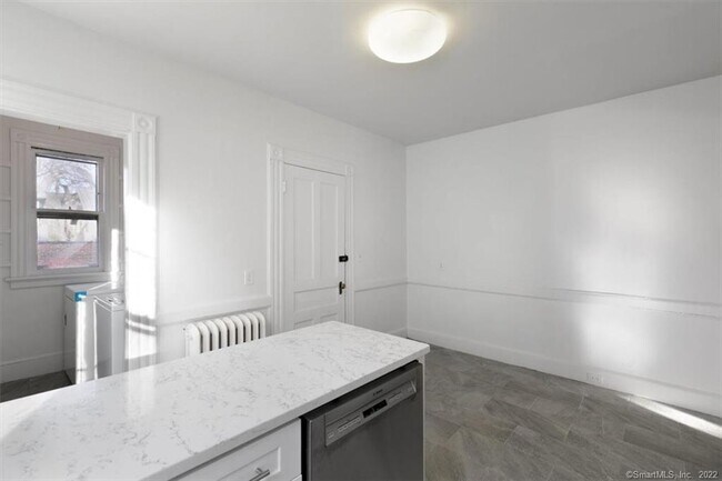 Photo - 117 Bishop St Unit 1