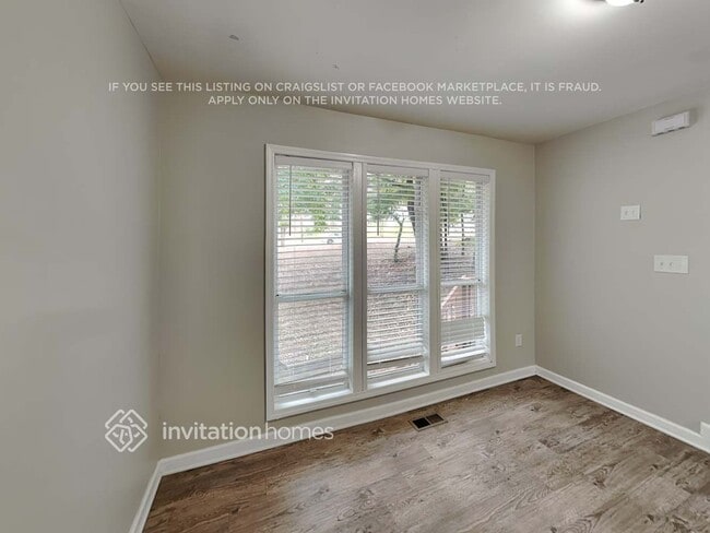 Photo - 5545 Gibson Dr