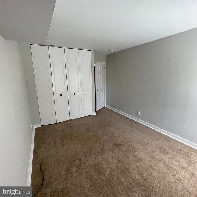 Photo - 324 Drummers Ln