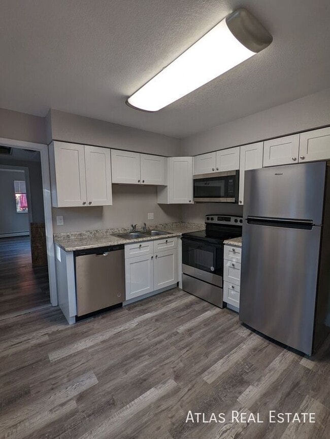 Photo - 5703 S Pearl St Unit 04