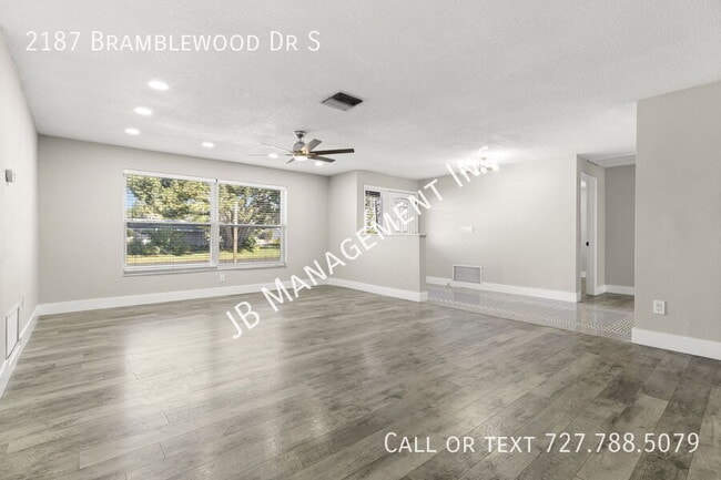 Photo - 2187 Bramblewood Dr S
