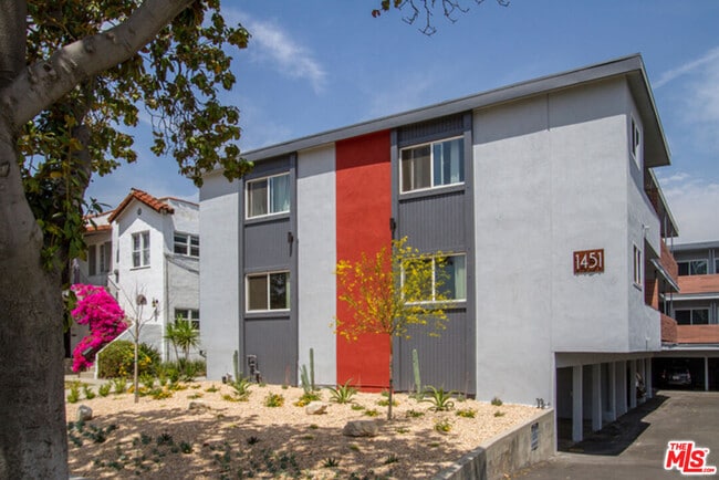 Photo - 1451 E Wilson Ave Unit 8