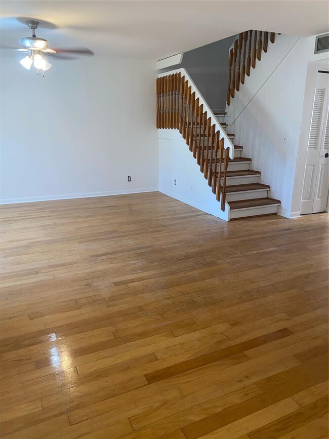 Photo - 5201 NE 14th Terrace