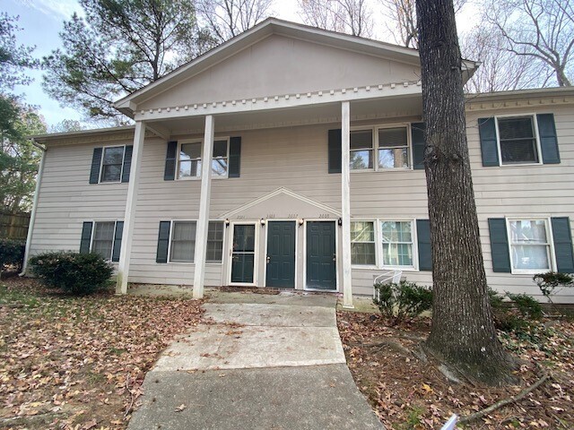 Building Photo - 2 Bedroom Condo Unit 2603